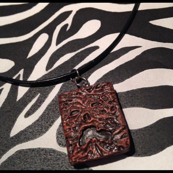 Evil Dead Necronomicon Necklace - Picture 2 of 2